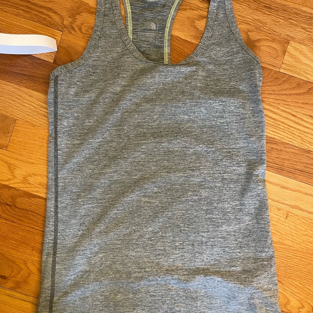 NORTHFACE SUMMER TANKTOP WOMEN SIZE M